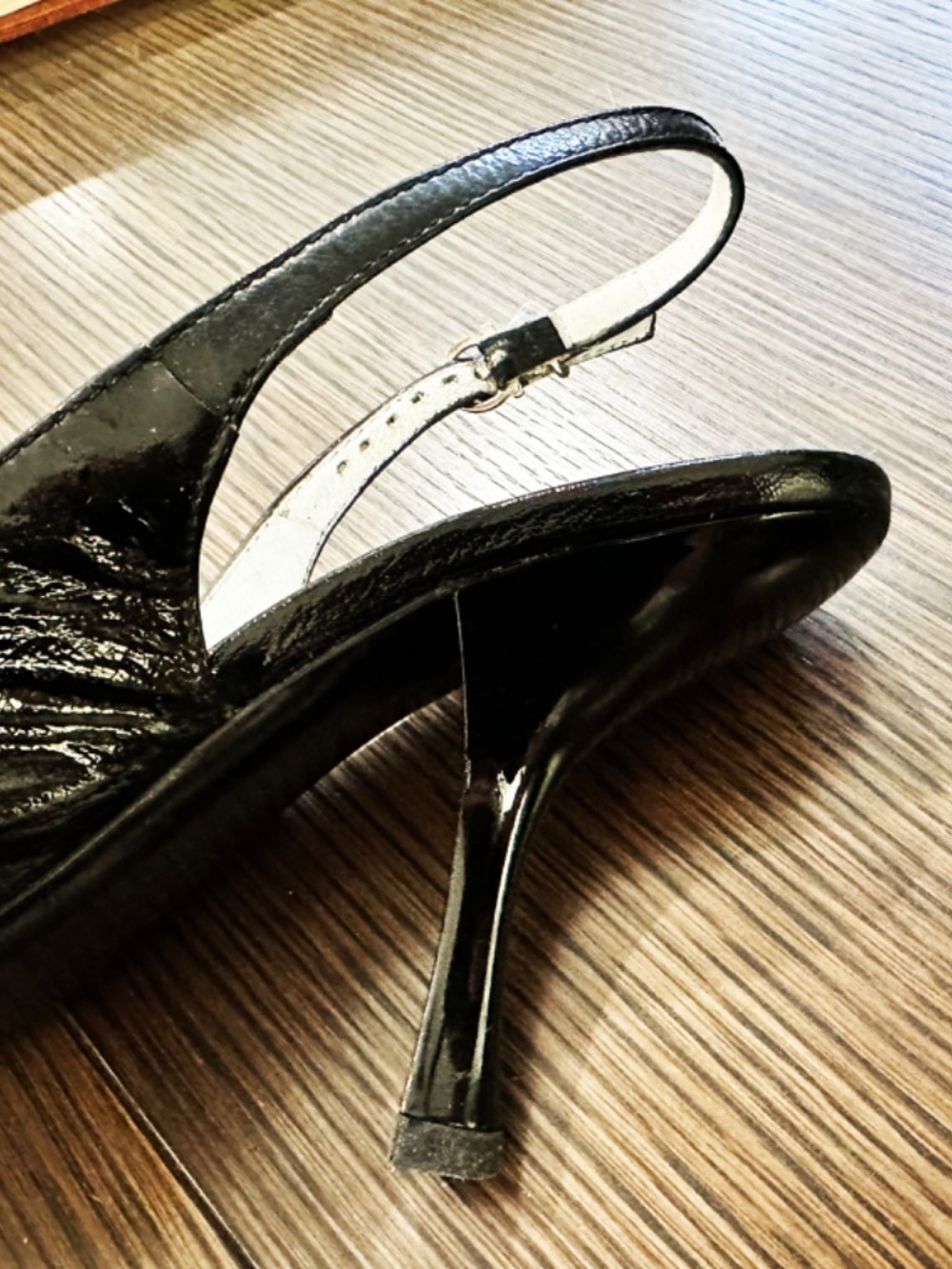 Salvatore Ferragamo Black Leather Slingback Heels – Size 9.5 - Picture 4 of 11